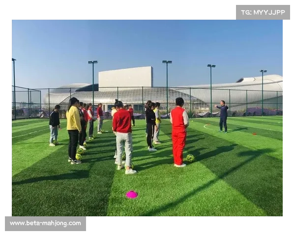 两岸携手推动幼儿触式橄榄球 台湾教练福州幼儿园推广成效显著 两岸携手推动幼儿触式橄榄球 台湾教练福州幼儿园推广成效显著